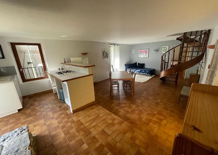 Сasa de vacaciones Domaine Soala